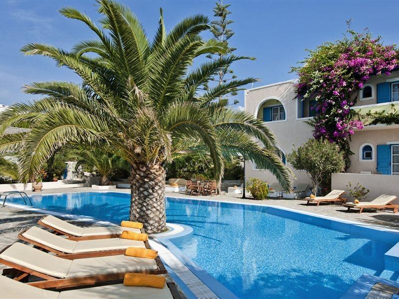 Paradise Aparthotel 3*